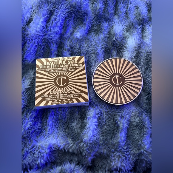 Charlotte Tilbury Beautiful Skin Sun-Kissed Glow Bronzer 2 Medium Moyen NIB - Picture 6 of 7